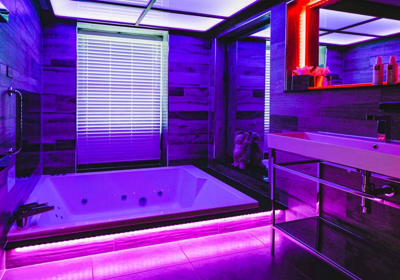 Church Suites By The Cranleigh Boutique Боунес-он-Уиндермер Экстерьер фото